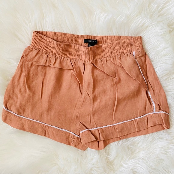Forever 21 Pants - 2/ $15 Forever 21 // Soft Orange Shorts